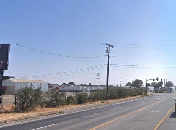 2532 E Pacheco Blvd, Los Banos, CA 93635